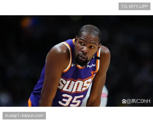 火箭新秀崛起引发阵容调整 杜兰特未来去向成热点话题